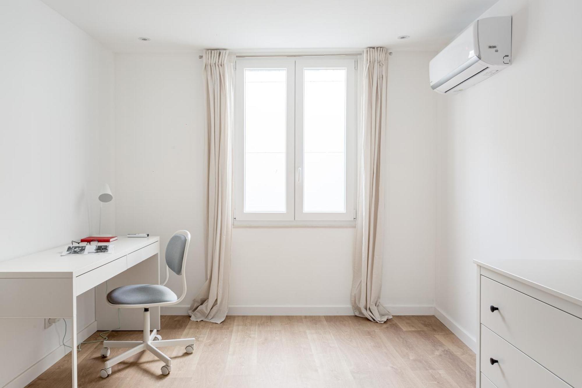 Joivy Minimalistic Apt W Patio In Principe Real Lisboa Exterior foto